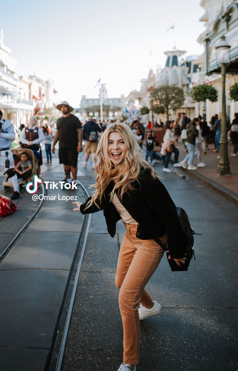 remove watermarks from video